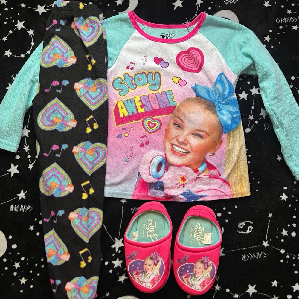 Jojo Siwa pajamas and slippers